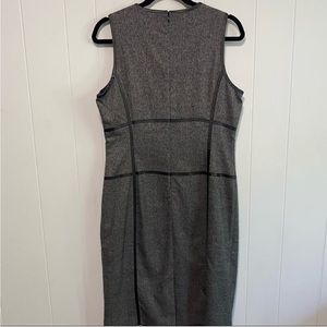 G.I.L.I. Charcoal Gray Sheath Style Knee Dress